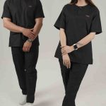 اسکراب یونیسکس یقه گرد مشکی خالص اورا ISOR207
